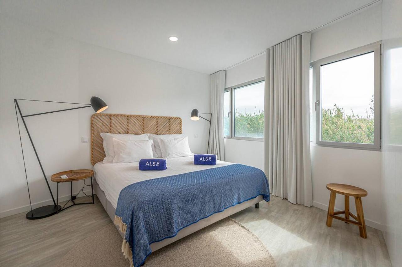 Oceanside East Apartment Ponta Delgada  Exterior photo